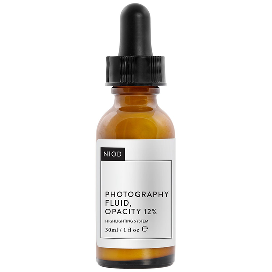 Photography Fluid, Opacity 12%, 30 ml NIOD Highlighter