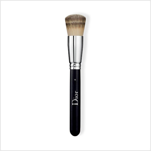 FULL COVERAGE FLUID FOUNDATION BRUSH