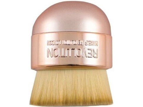 Makeup Revolution Oval Precision Kabuki Brush Make-up brush 1pc.