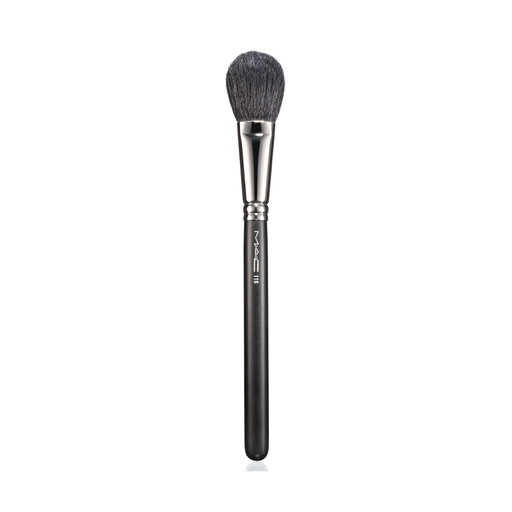 116 Blush Brush