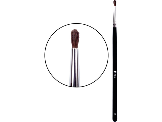 Ibra Ibra BRUSH 28 for precise application of shadows