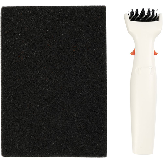 Die Brush & Foam Pad